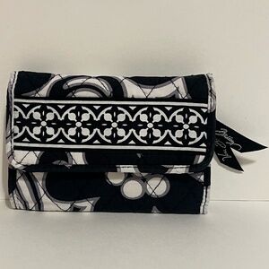 Vera Bradley Night And Day Quilted Trifold Euro Wallet Black And White